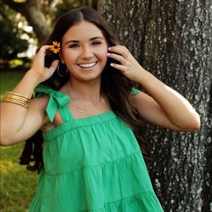 Meet your Posher, Cloe